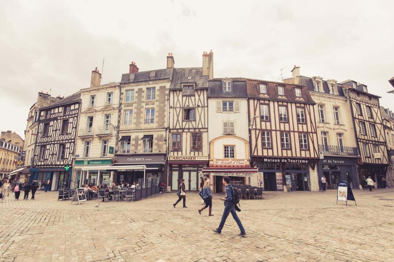 La Maison de la Liberté Suite Jeanne Barret Poitiers Exterior foto