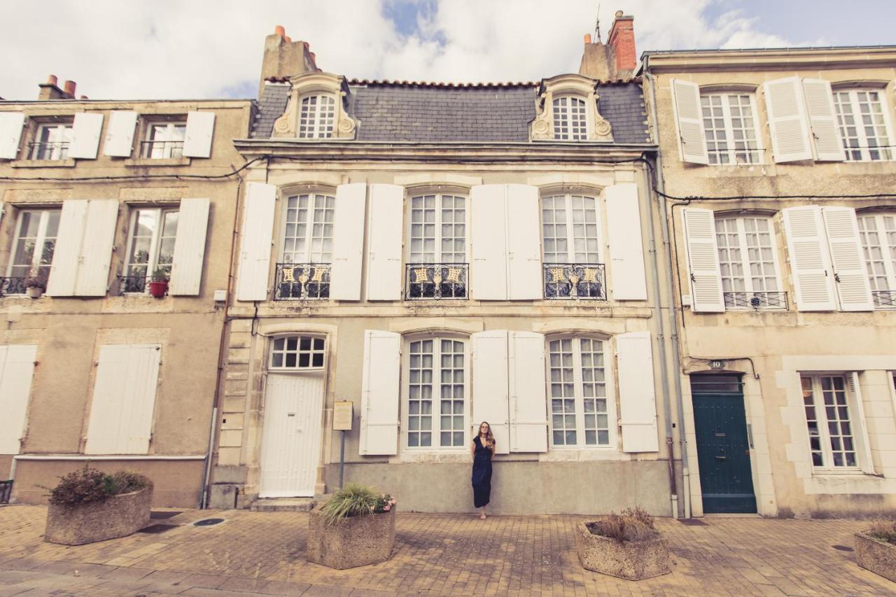 La Maison de la Liberté Suite Jeanne Barret Poitiers Exterior foto